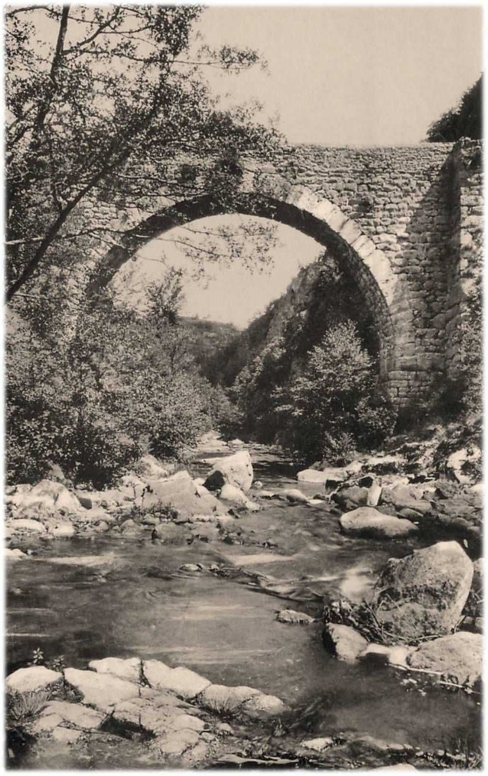 Yssingeaux des années 60 en 60 images