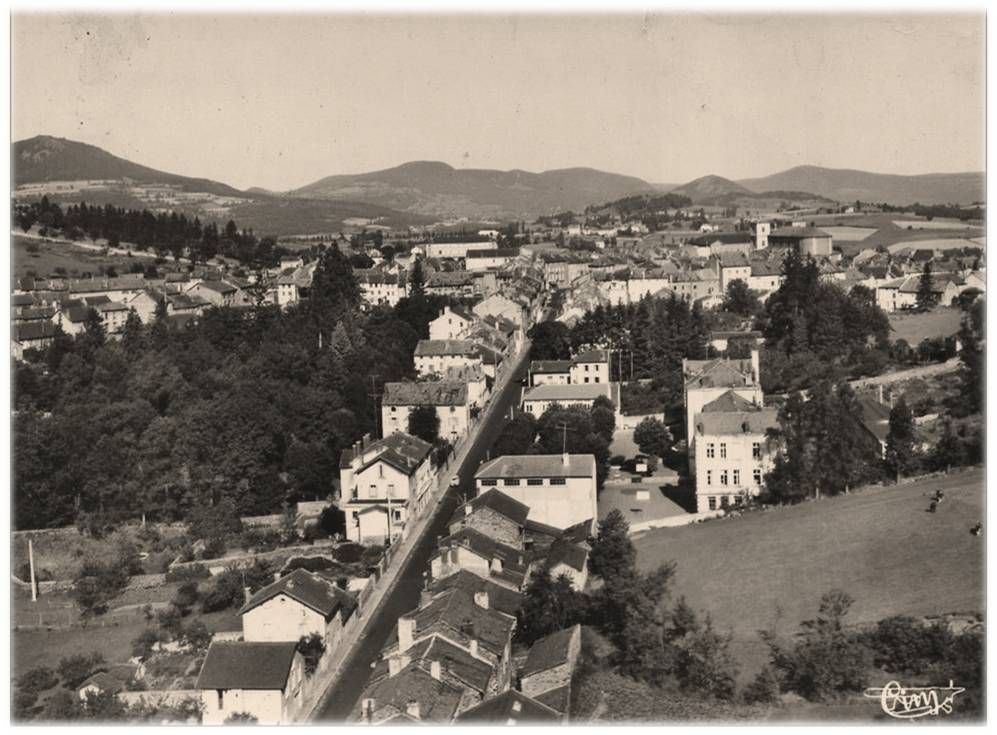 Yssingeaux des années 60 en 60 images