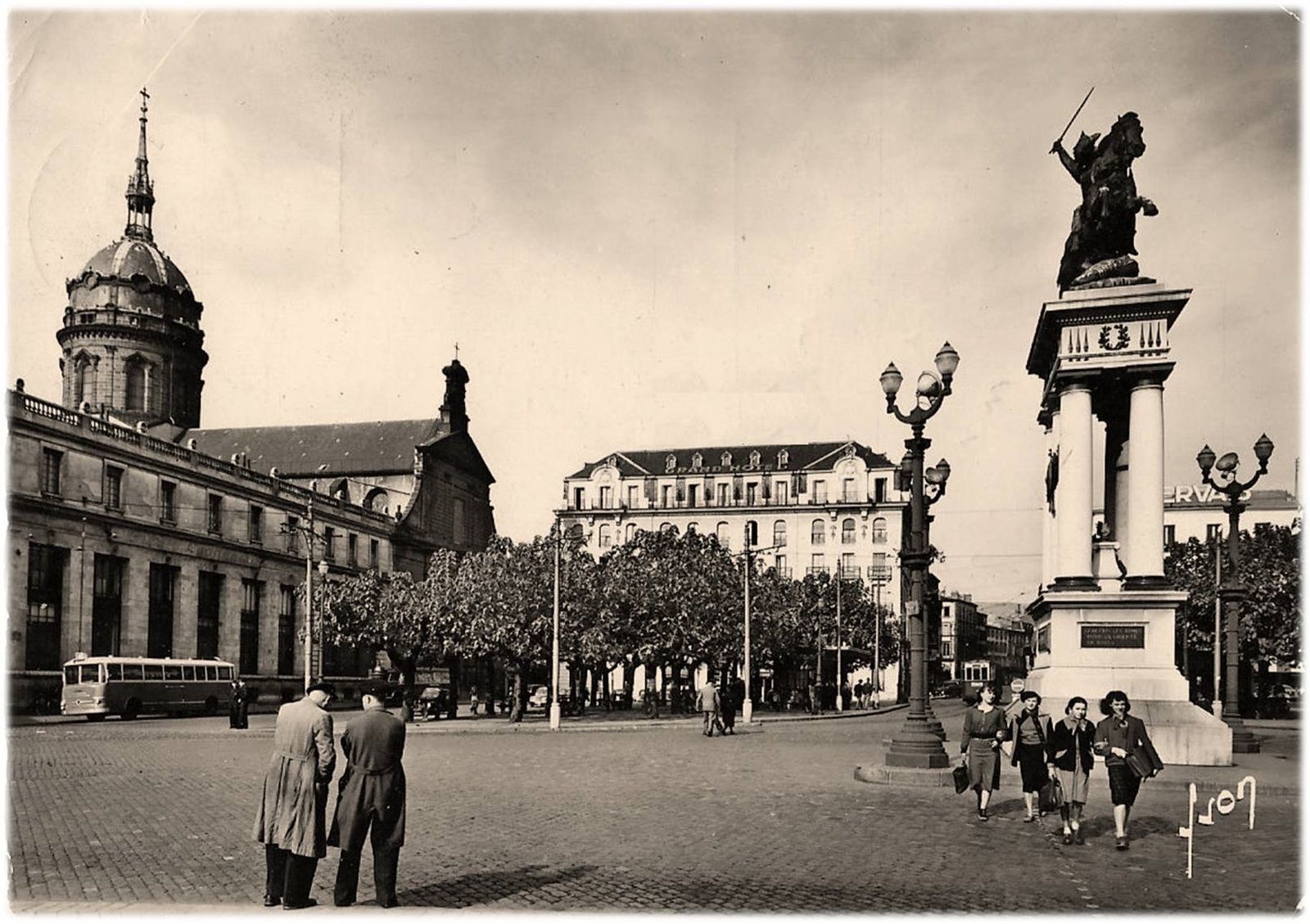 Clermont Ferrand aux années 1960 en 60 images