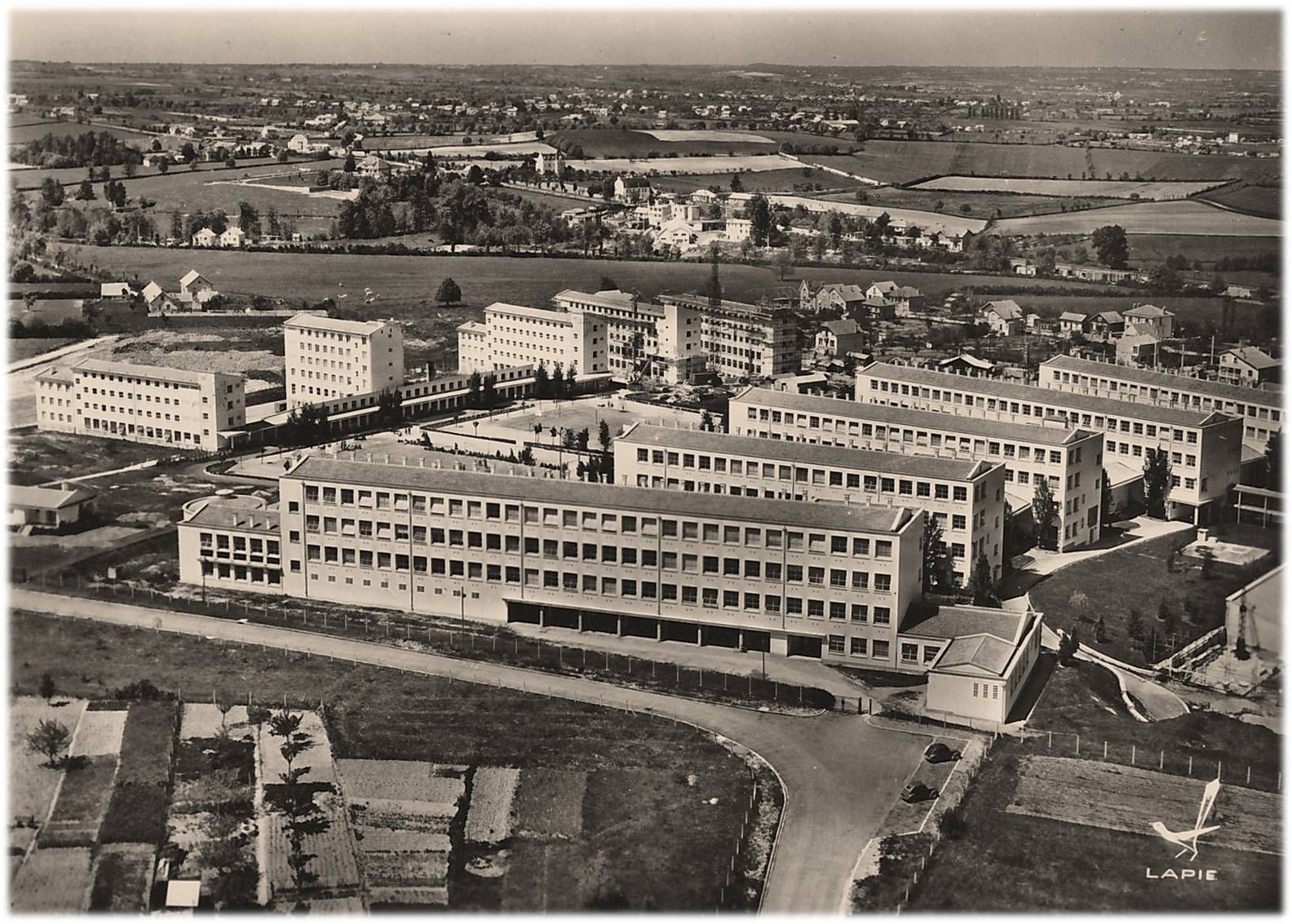 Montluçon aux années 60 en 60 photos