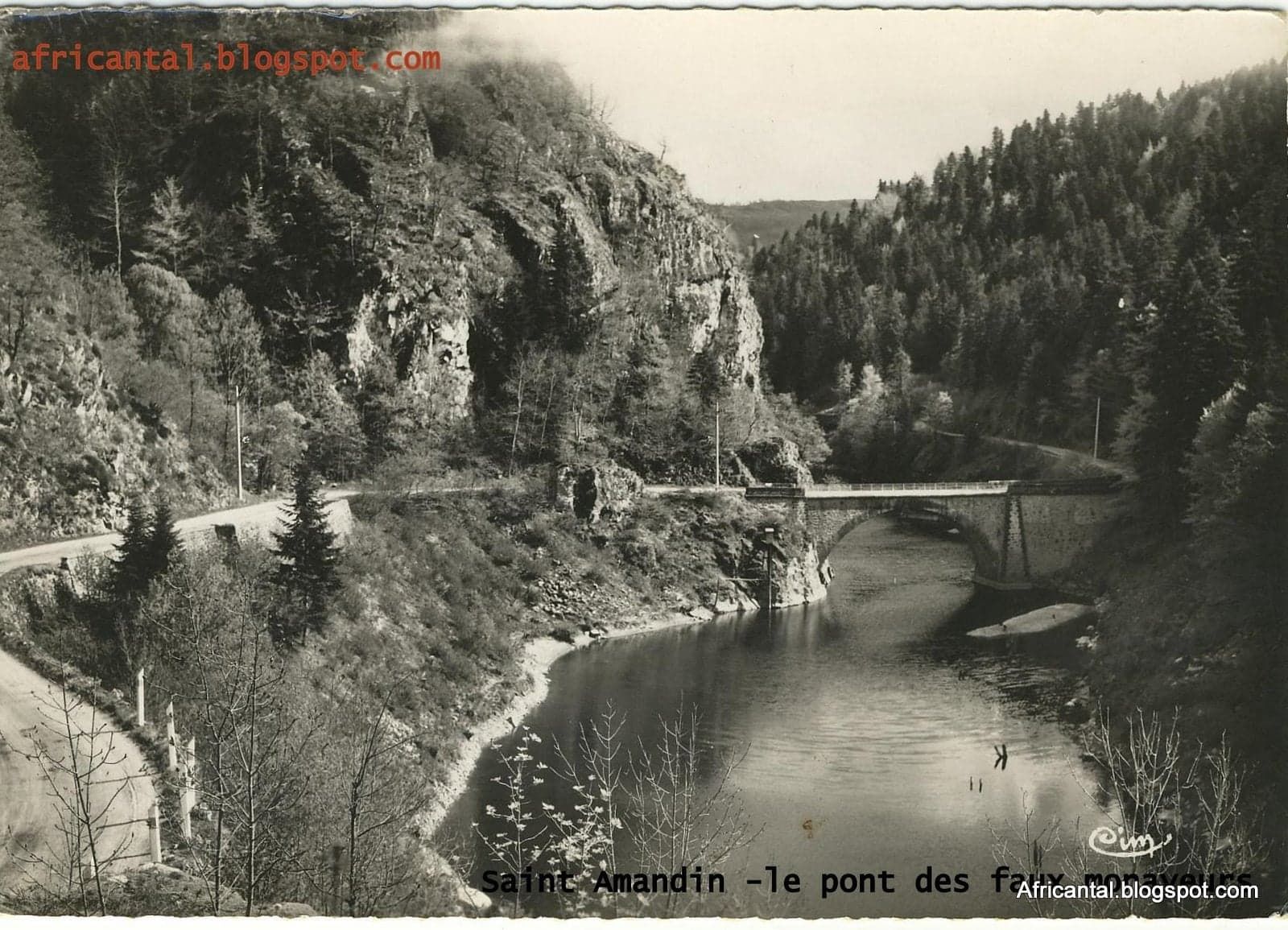 Un blog de l'Auvergne de Vincent:   Africantal