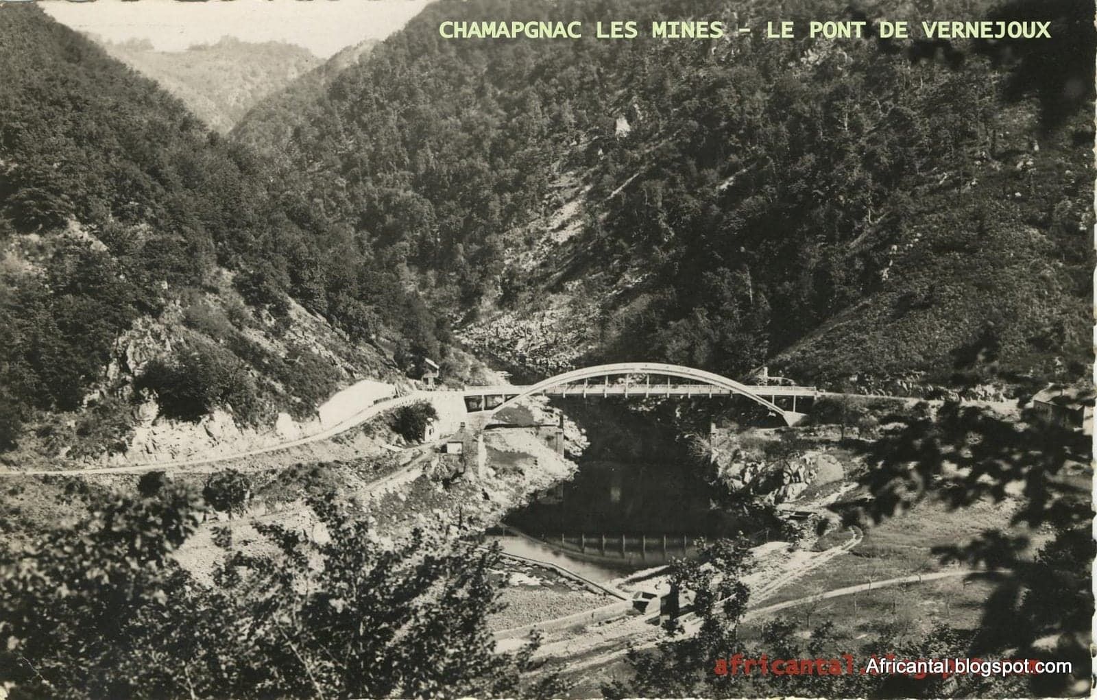 Un blog de l'Auvergne de Vincent:   Africantal