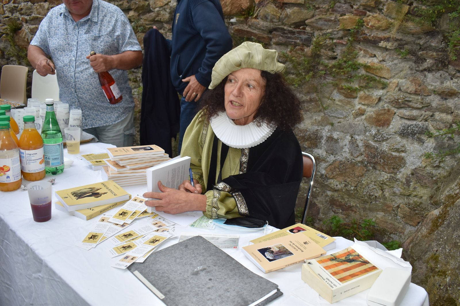  Anne Comptour nous conte Anne de Joyeuse