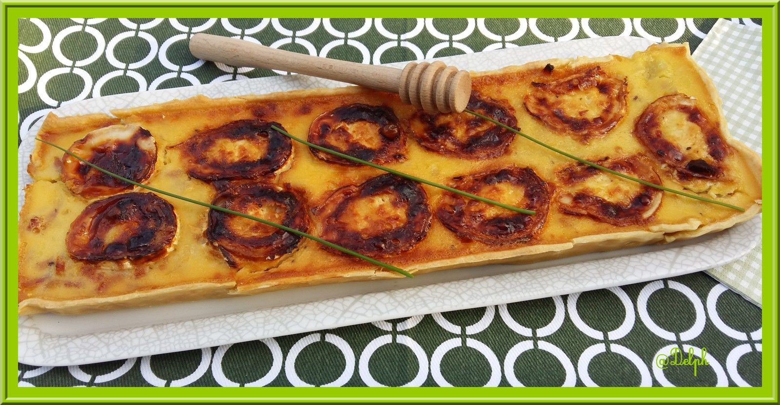 Tarte Chevre Oignons Lardons Et Miel Oh La Gourmande