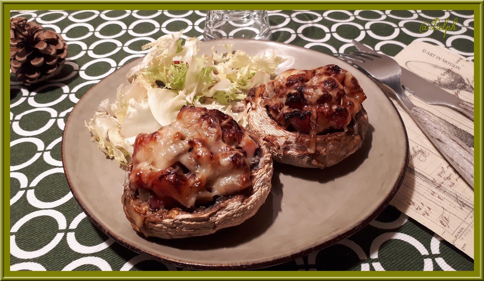 Quel Accompagnement Avec Des Champignons Farcis Champignons farcis à la poitrine fumée et miel - Oh, la gourmande..