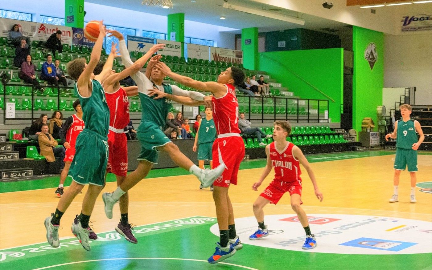 BASKET : Zoom sur le centre de formation du BCGO - LE BLOG DES ÉLÈVES DU SEM