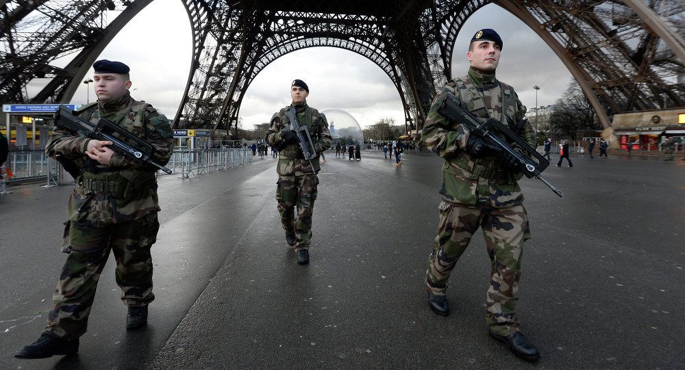 France : fin de l’état d’urgence, mais l’état policier reste (WSWS)