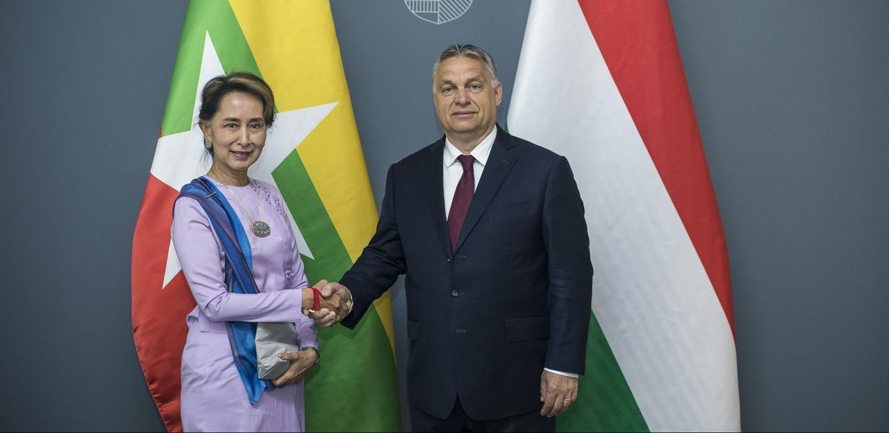 L’impérialisme des «droits de l’homme» démasqué. La Birmane Suu Kyi se joint au Hongrois Orbán pour encourager le chauvinisme antimusulman (WSWS)