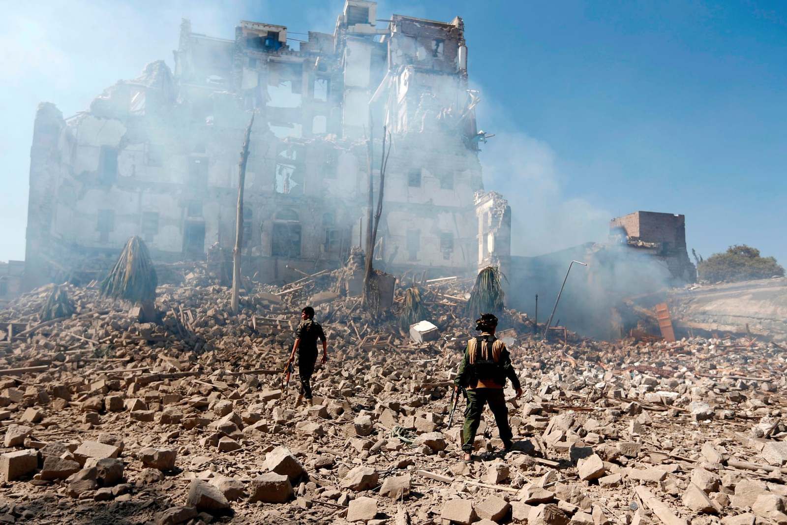  Yémen: la coalition antirebelles frappe Sanaa en représailles à des tirs de missiles (AFP)