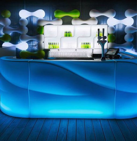 les bars lumineux design des marques vondom, myyour et plust