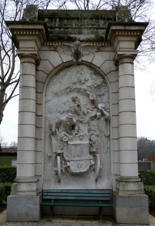 Blessé lors de la course Paris-Marseille en 1896, il ne s’est jamais vraiment rétabli. Il meurt le 18 avril 1897 à Paris alors qu’il a cinquante-quatre ans. À Marolles-en-Hurepoix, son lieu de naissance, subsiste encore aujourd’hui une implantation industrielle de construction de véhicules militaires qui est affiliée au groupe historique. Un monument en pierre sera inauguré en novembre 1907, porte Maillot, à l’orée du bois de Boulogne, rendant hommage à Émile Levassor et à cette époque des débuts de l’automobilisme. Il représente celui-ci à bord de son bolide lors de sa victoire de 1895.