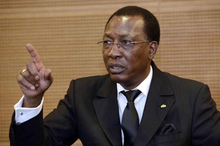 Tchad : le despote Idriss Deby brûle la jeunesse révoltée !