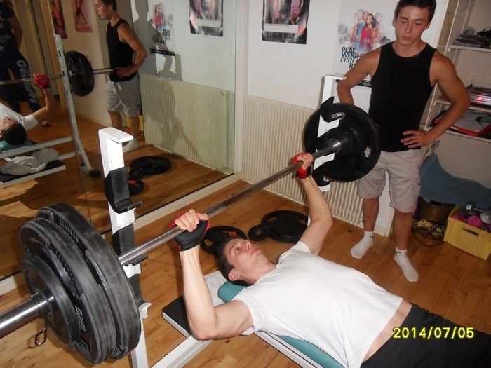 Le développé couché a toujours la cote