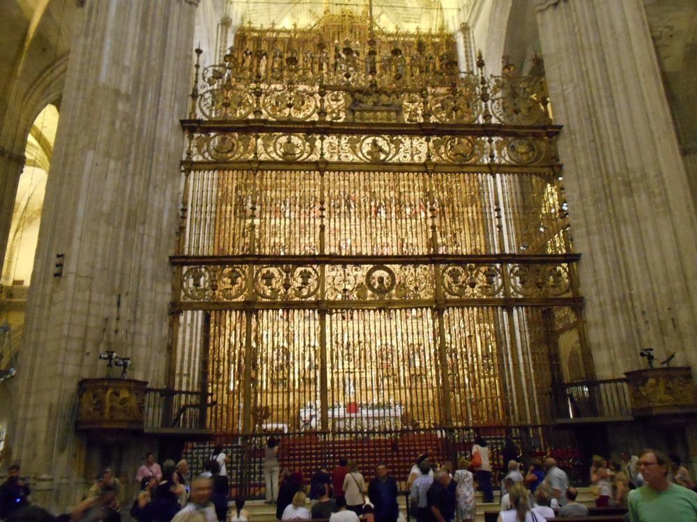 La cathédrale de Séville se fait désirer : acheter le billet à l'iglesia del Salvador !