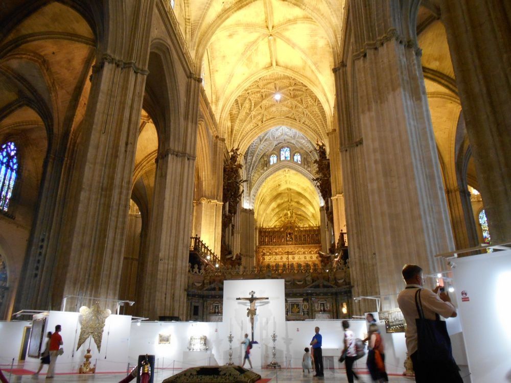 La cathédrale de Séville se fait désirer : acheter le billet à l'iglesia del Salvador !