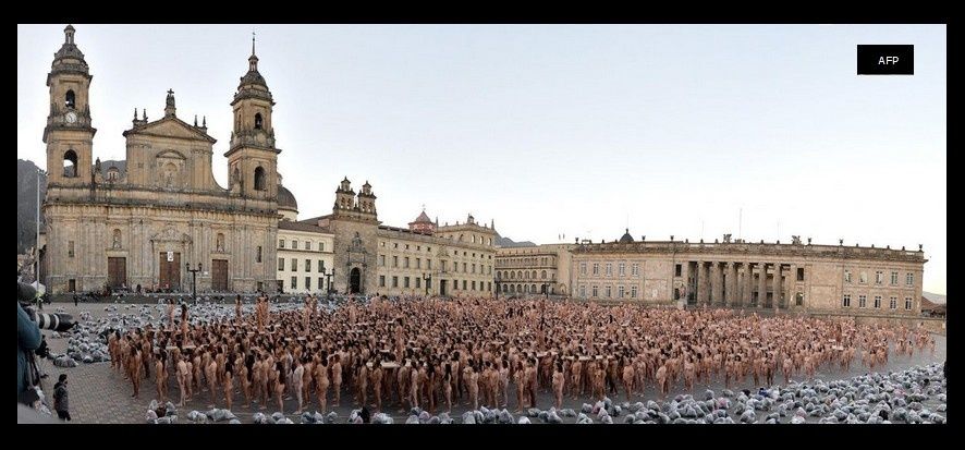 A poil pour la paix : et si les manifestants français les imitaient ?