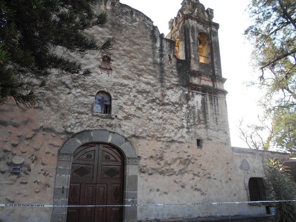 Photos dans l'ordre : San José, ND des Miracles et San Jéronimo