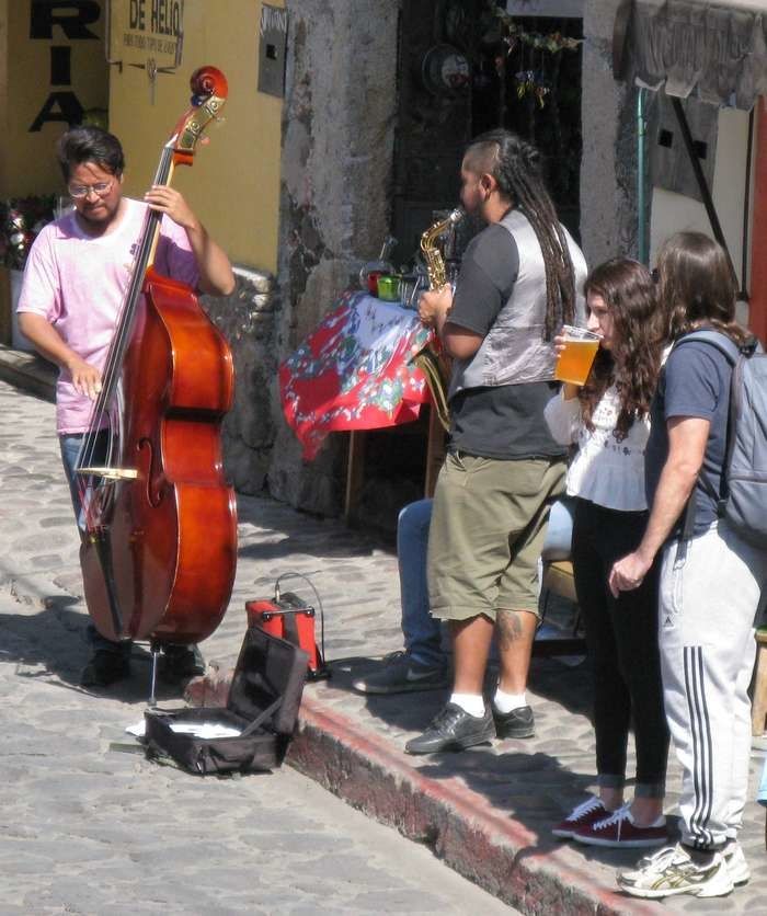 Quelle ambiance de fête à Tepoztlan le dimanche