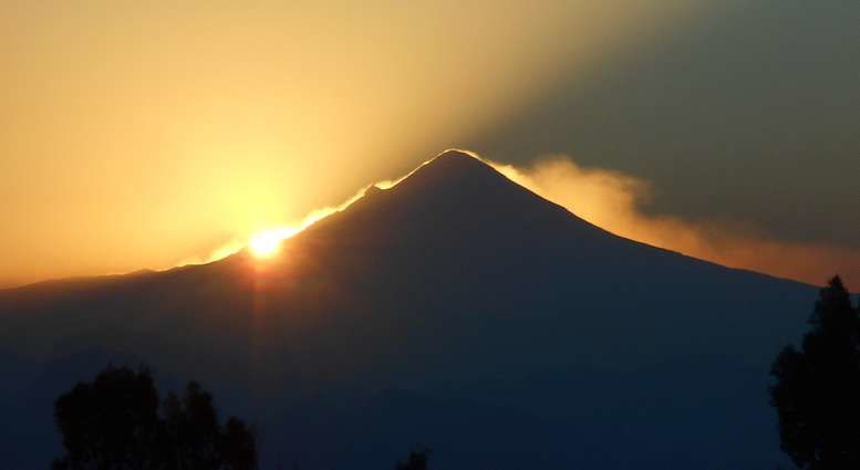 Le Popocatepetl embrasé
