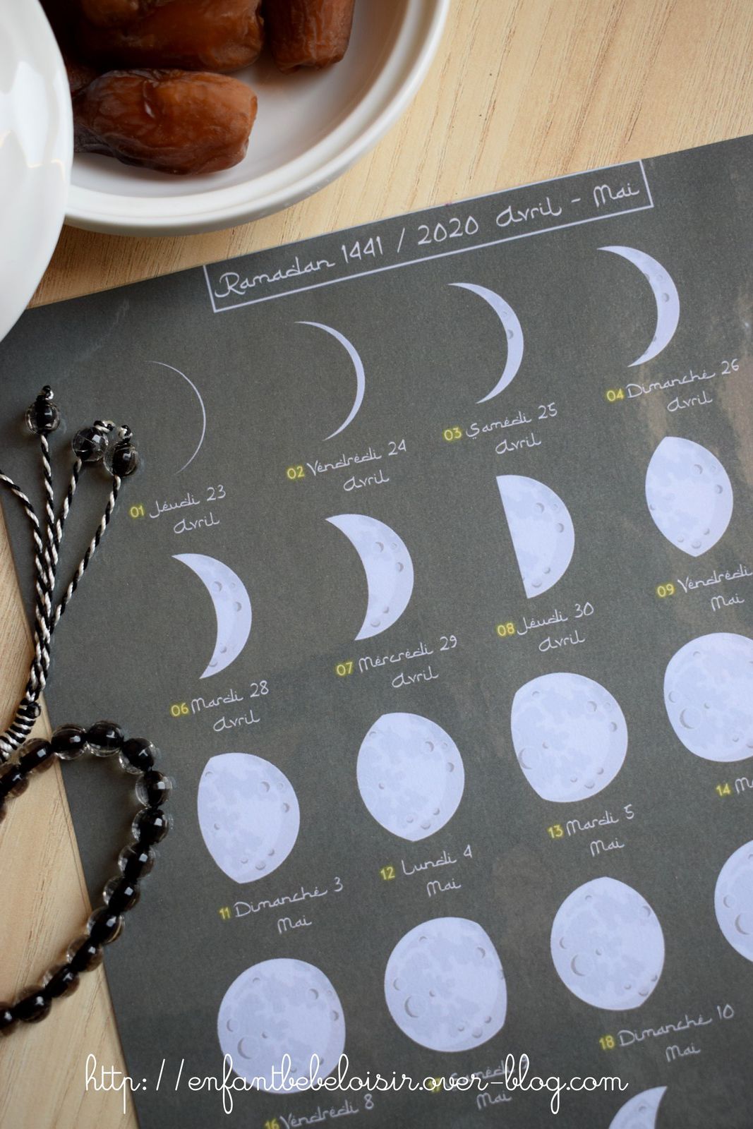 Affiche calendrier lunaire ramadan 2020 à imprimer
