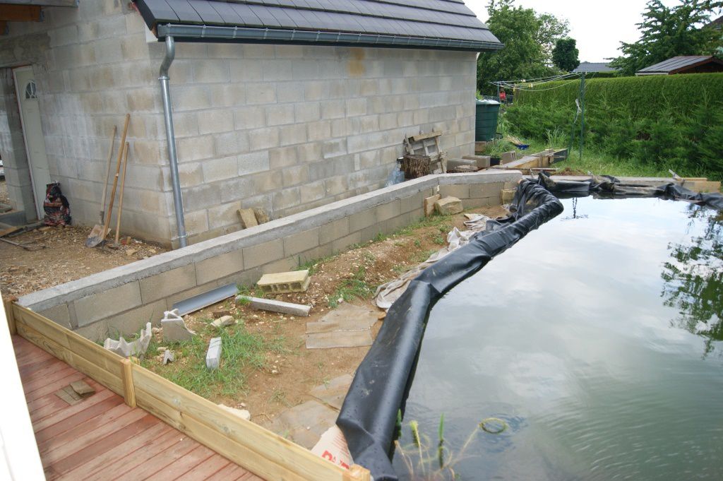 Construction d'un bassin de jardin avec bâche EPDM