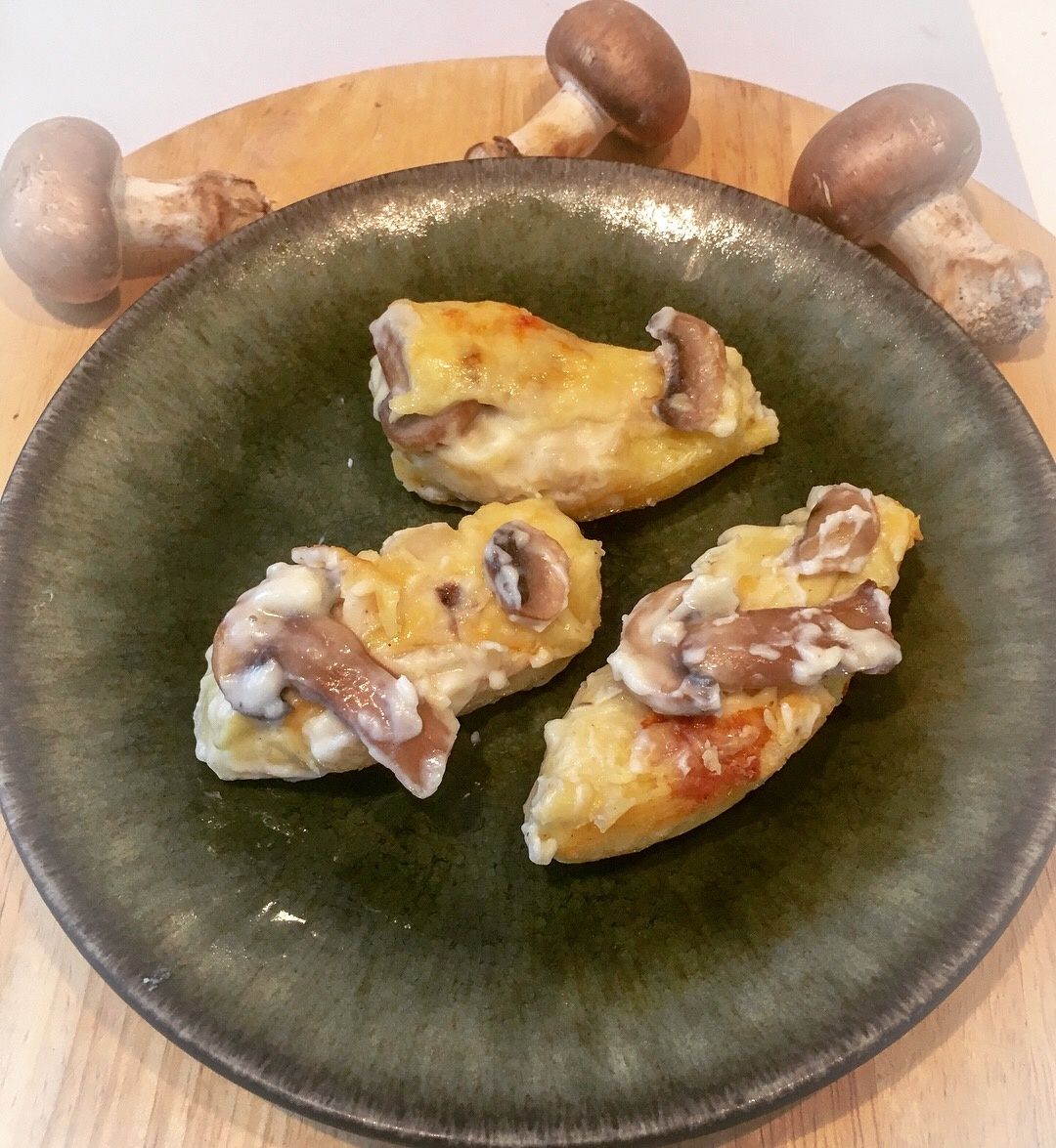 Quenelles Sauce Bechamel Aux Champignons Trucs Et Recettes D Alexa Ou Comment Cuisiner Sans Sel