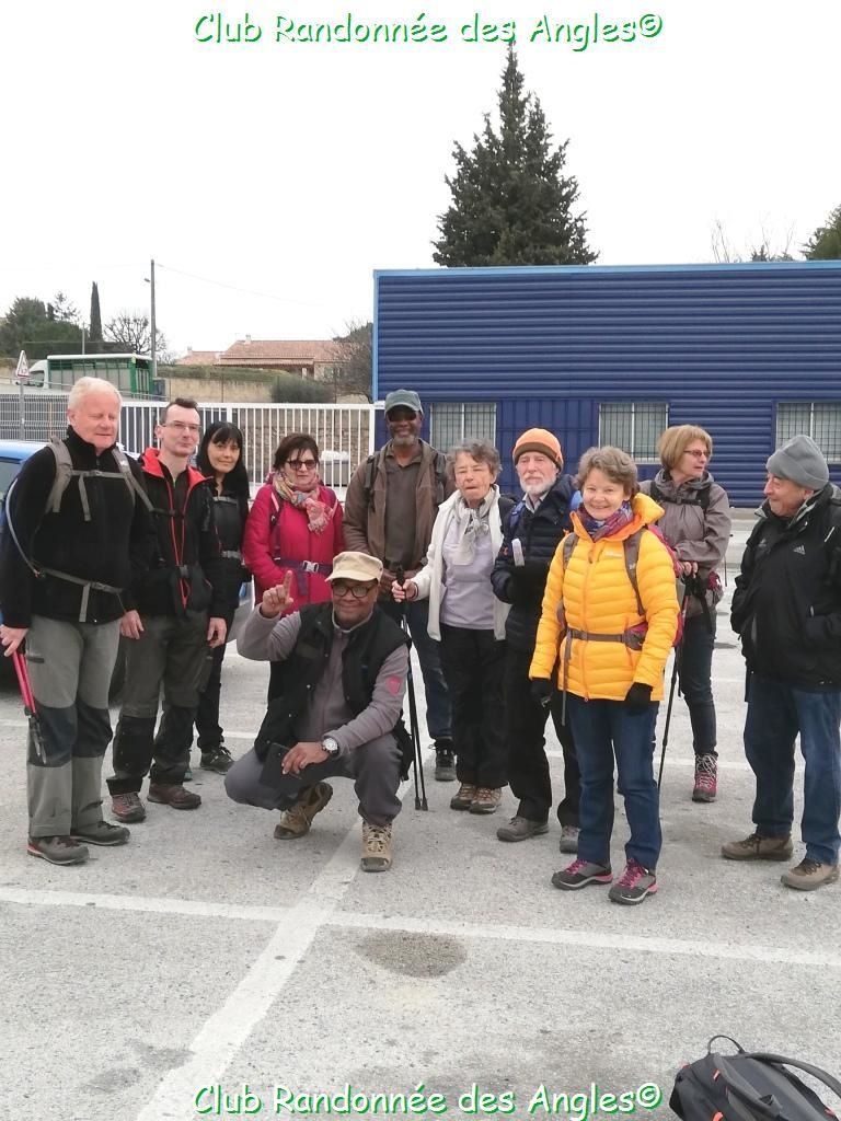 ....................................la-chapelle de tresques- le-chateau de Boussargues(30)