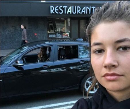Harcèlement sexuel lorsque le SELFIE apporte (un peu) de réconfort - Noa Jansma étudiante de 20 ans à Amsterdam réagit !