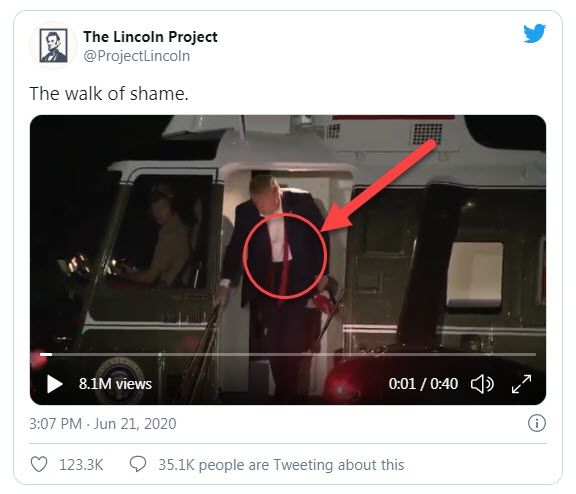 The walk of shame Vidéo. Donald Trump chemise ouverte, cravate défaite, "la marche de la honte" commentent les internautes