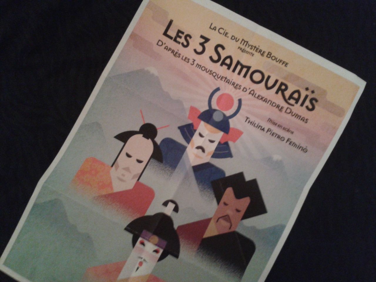 représentation théâtrale, pièce de théâtre, personnage, Japon féodal, époque Edo, samouraï, Tomoe Gozen, Togukawa, dynastie Heian, Théâtre Douze, Paris 12ème, compagnie de théâtre, acteur, mise en scène, scénographie 