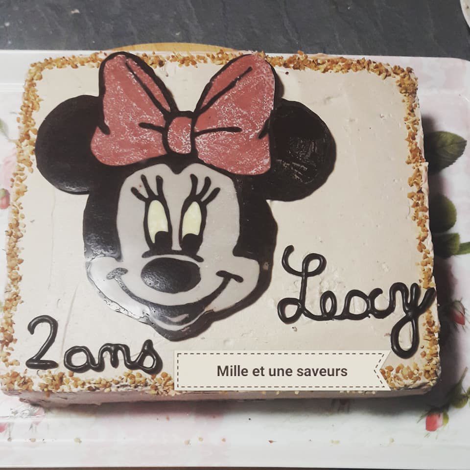 Gateau Minnie Pour Lexy Mille Et Une Saveurs Dans Ma Cuisine