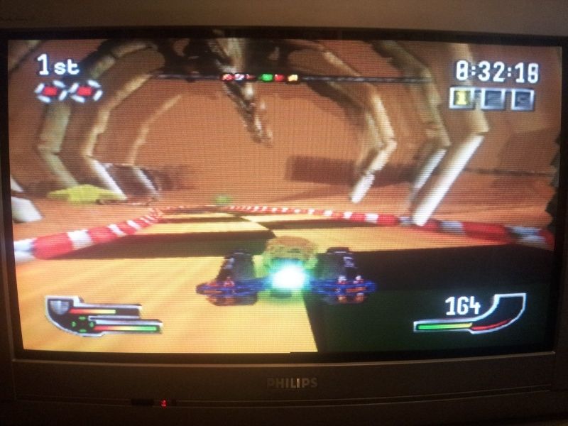 Si vous aussi vous attrapez cette arme, pas de bol, elle est nulle...