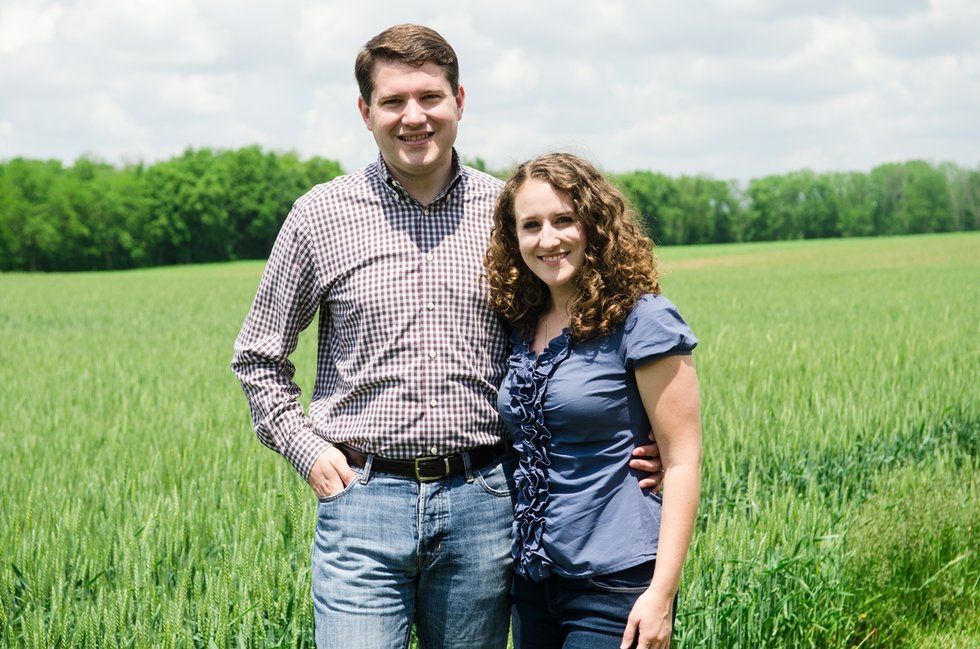 ¡Arriba la hipocresía!: Congresista estadounidense anti-gay y los matrimonios homosexuales pillado teniendo relaciones sexuales con otro hombre en su propia oficina.