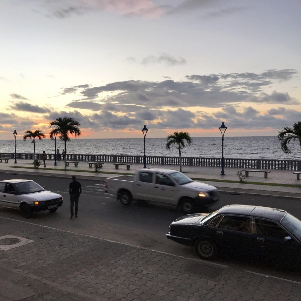 Guinea Ecuatorial y España: Una memoria.