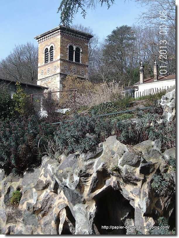 Impérial, un jardin de rocailles qui rappelle celui de l'ermitage du Mont-Cindre ▼