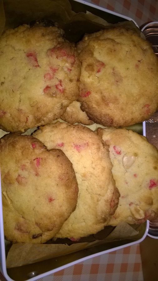 cookies pralines roses,chocolat blanc et pistaches