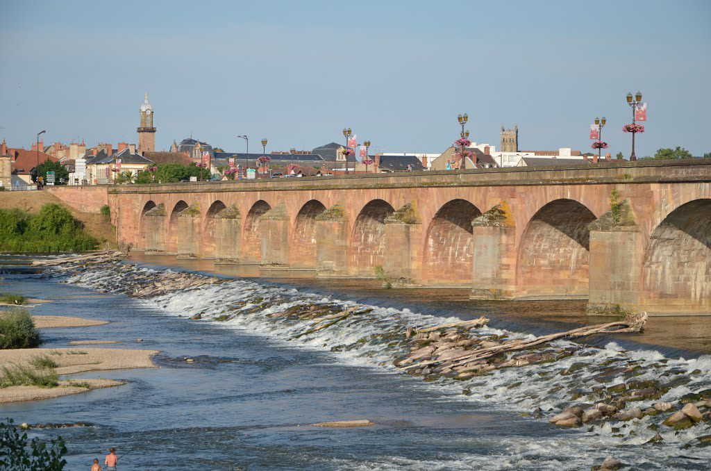vue du pont Régemorte à Moulins- Les bords de l'Allier- Didier Fonteniaud - stage aquarelle