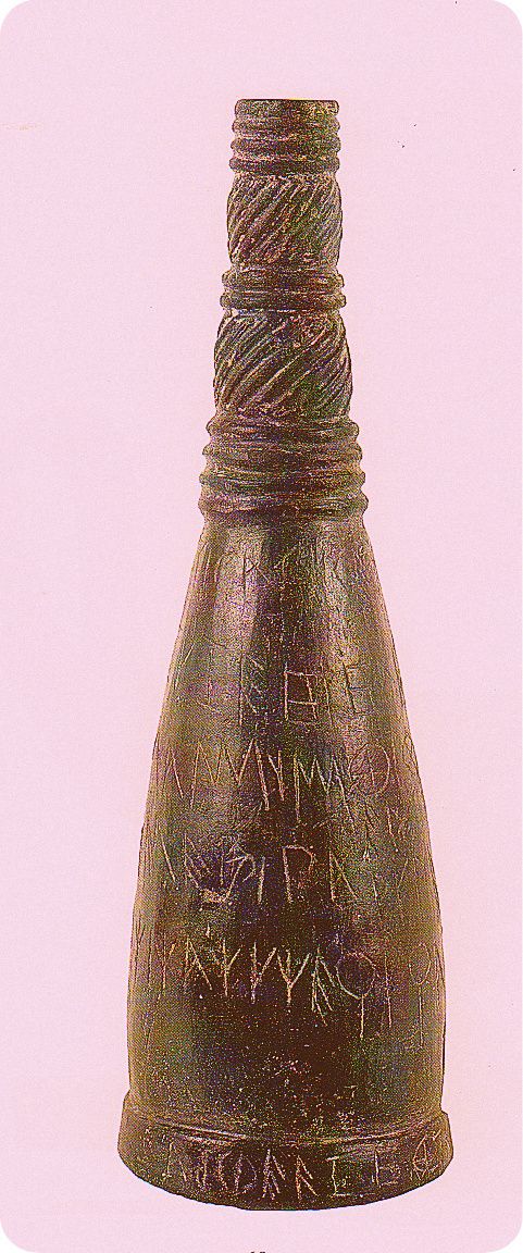 Les Abecedaires Etrusques 2 L Encrier De Cerveteri A La Recherche Des Etrusques