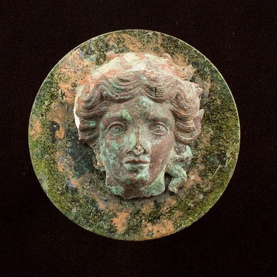 Annibells Plateau de pr/ésentation en m/étal argent/é moderne avec miroir en verre pour bougies et parfums 30 cm
