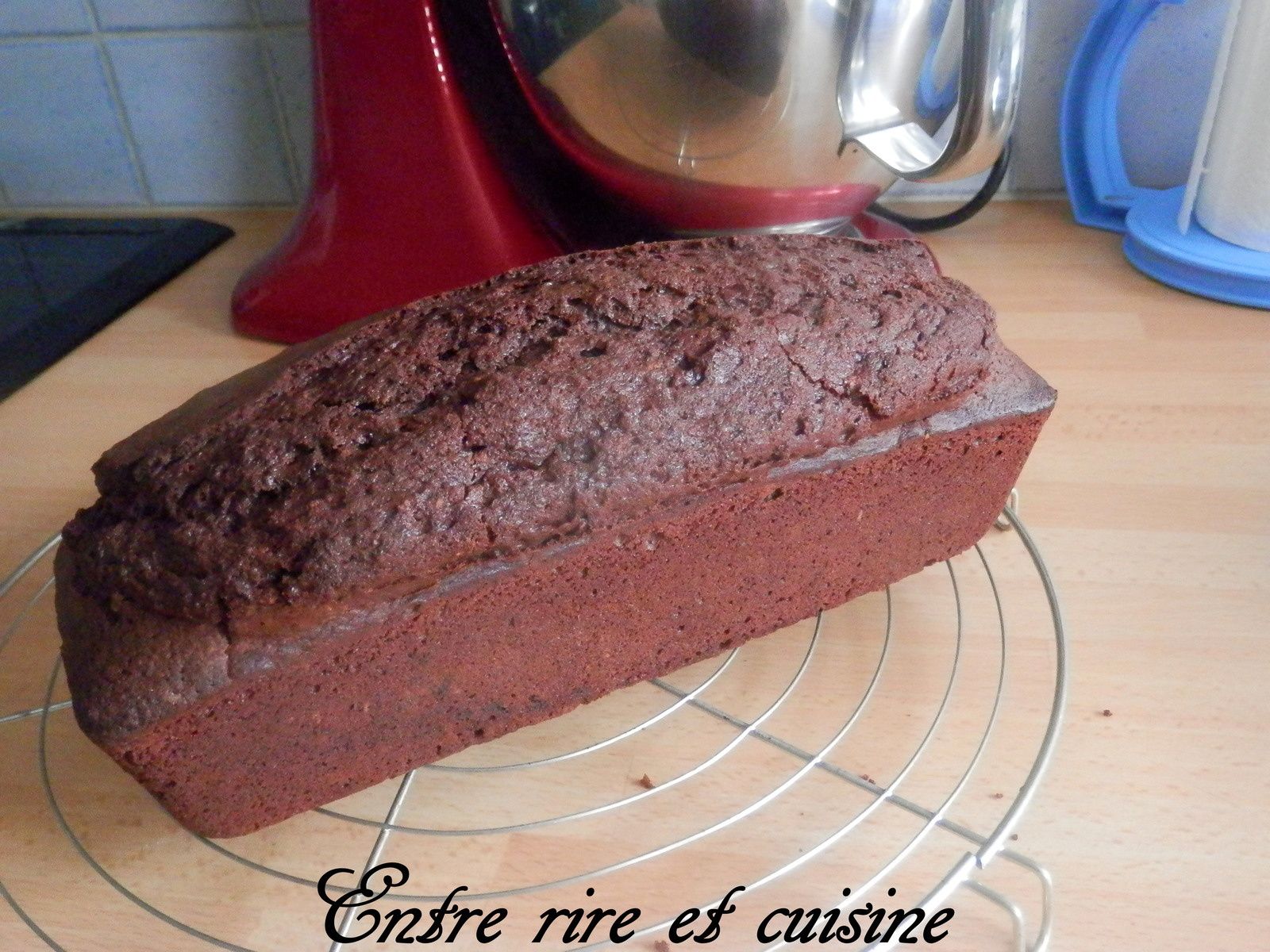 Cake au chocolat nappé façon &amp;quot;rocher&amp;quot; de Noël - Entre rire et cuisine