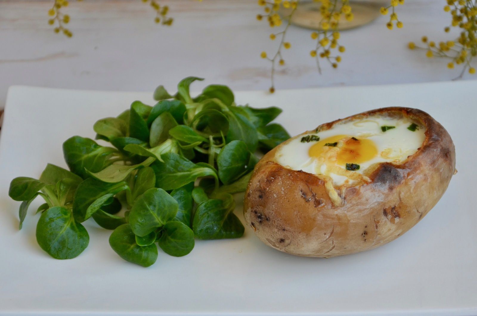 Pommes de terre farcie facon œuf cocotte - La p'tite cuisine de Pauline