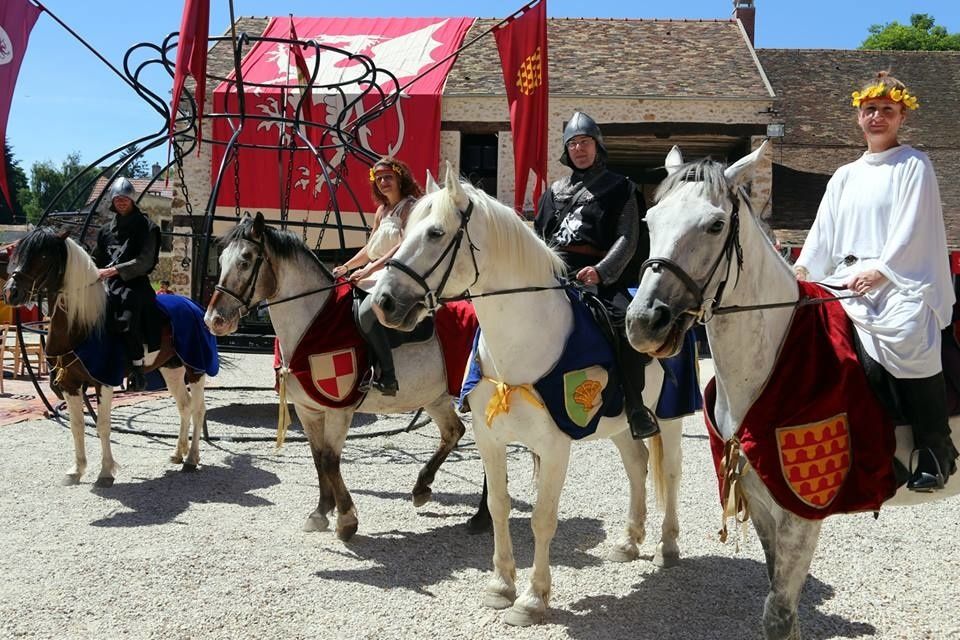 a janvry avant la plage la fete médievale