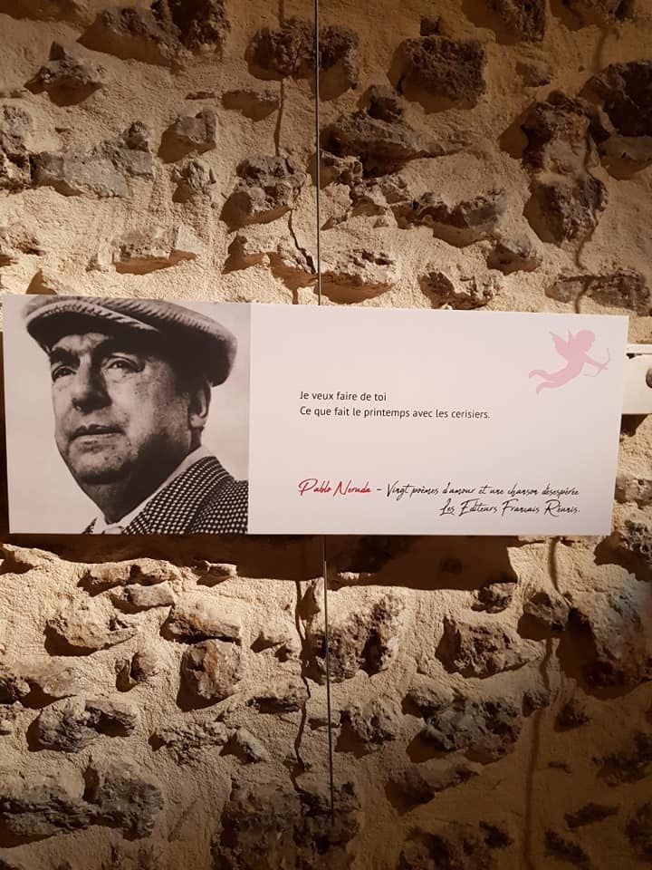 printemps des poétes : le bonheur est dans le foin !