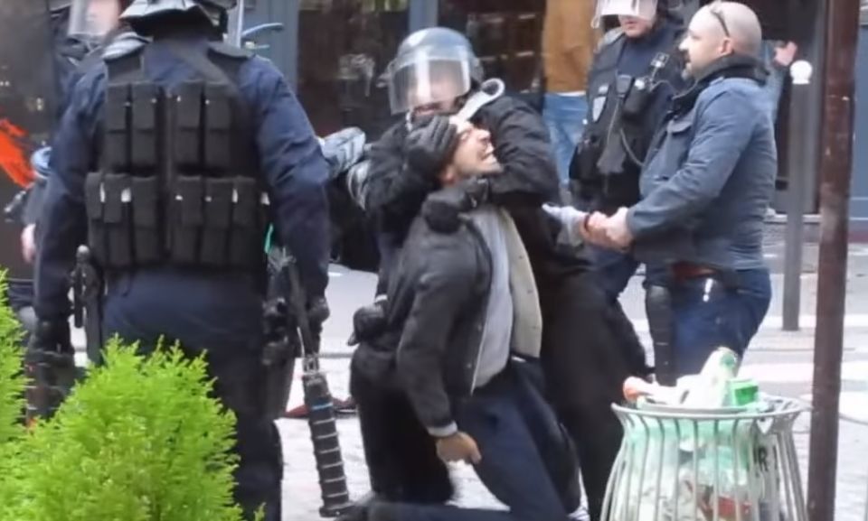 alexandre benalla ,le feuilleton de l'été ou l'histoire qui begaye ? affaire d'état ou conception de la république bafouée ?