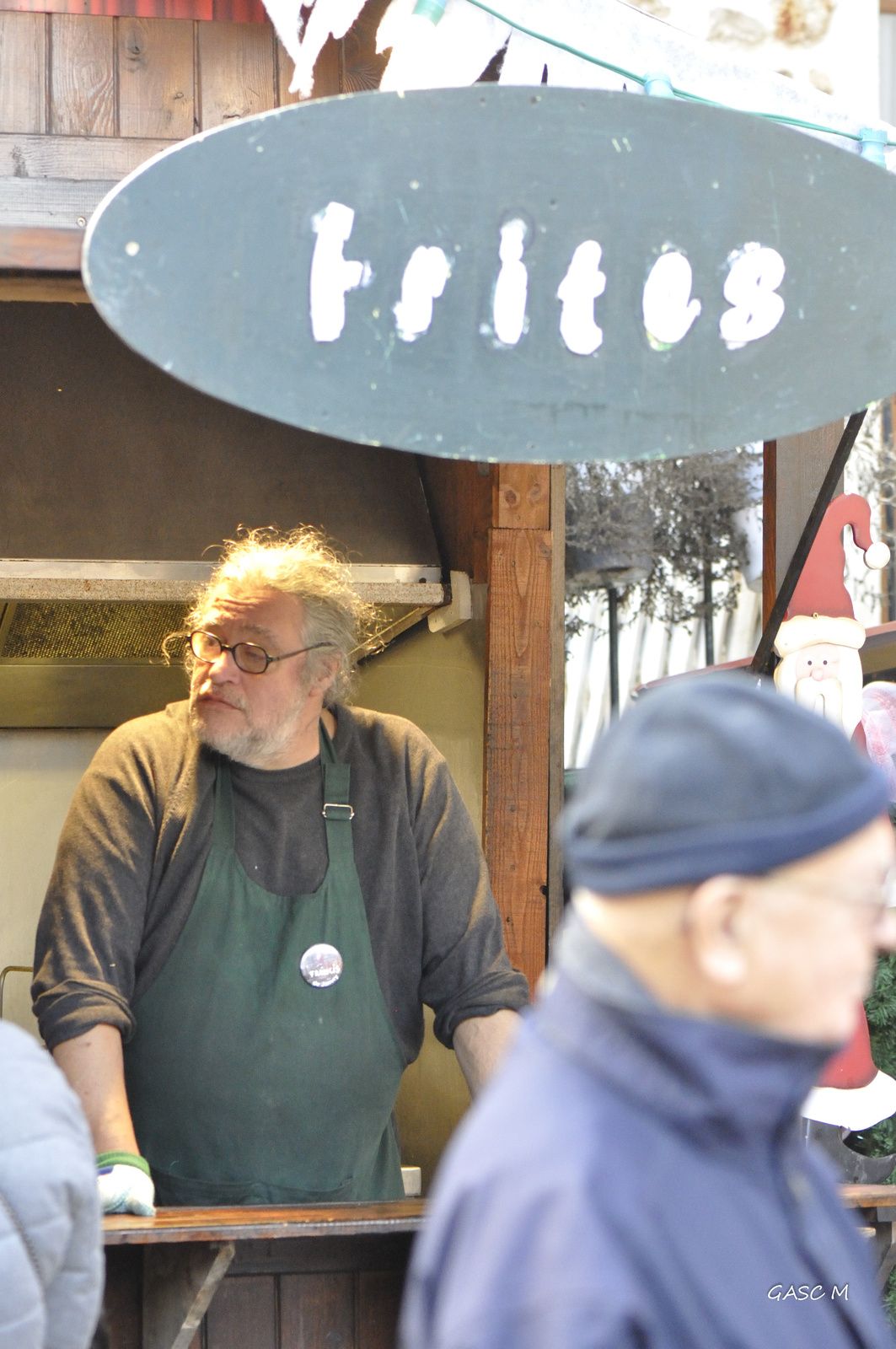 On a gagné ! le merveilleux village de noel ,c'est eux ! les lutins de janvry
