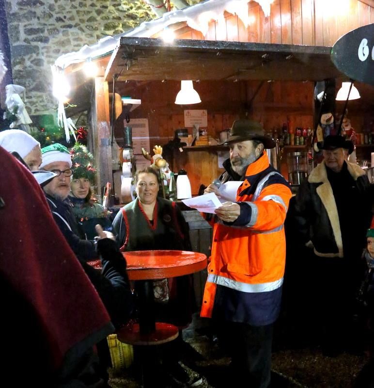 On a gagné ! le merveilleux village de noel ,c'est eux ! les lutins de janvry