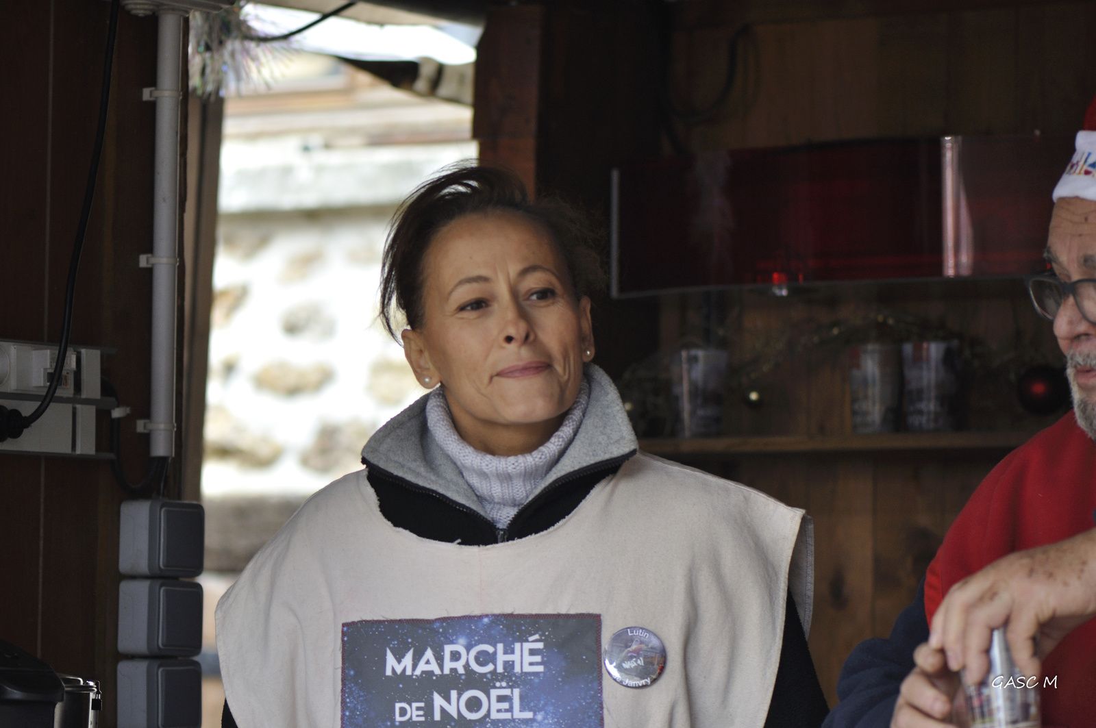On a gagné ! le merveilleux village de noel ,c'est eux ! les lutins de janvry