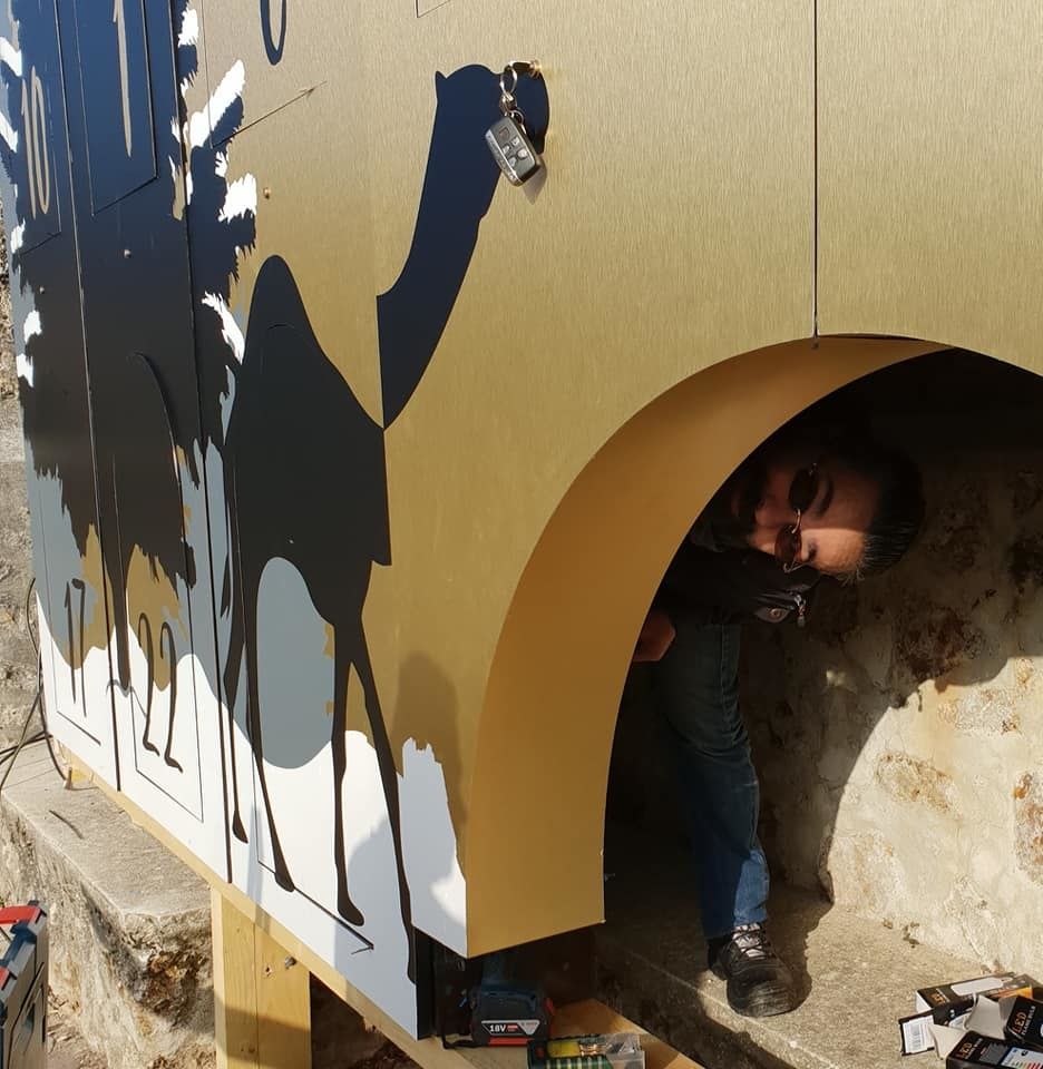 On a gagné ! le merveilleux village de noel ,c'est eux ! les lutins de janvry