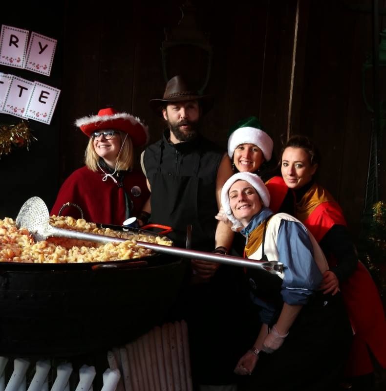 On a gagné ! le merveilleux village de noel ,c'est eux ! les lutins de janvry