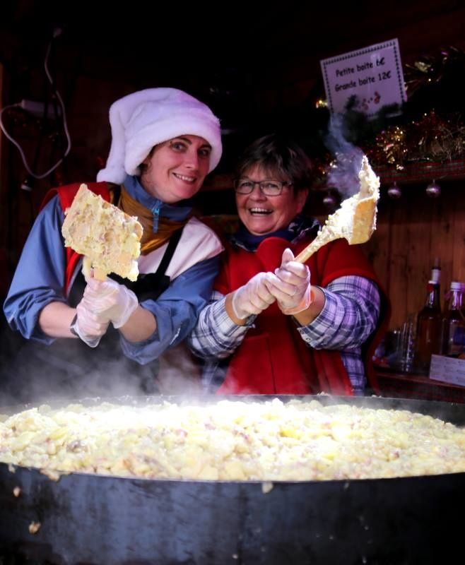 On a gagné ! le merveilleux village de noel ,c'est eux ! les lutins de janvry